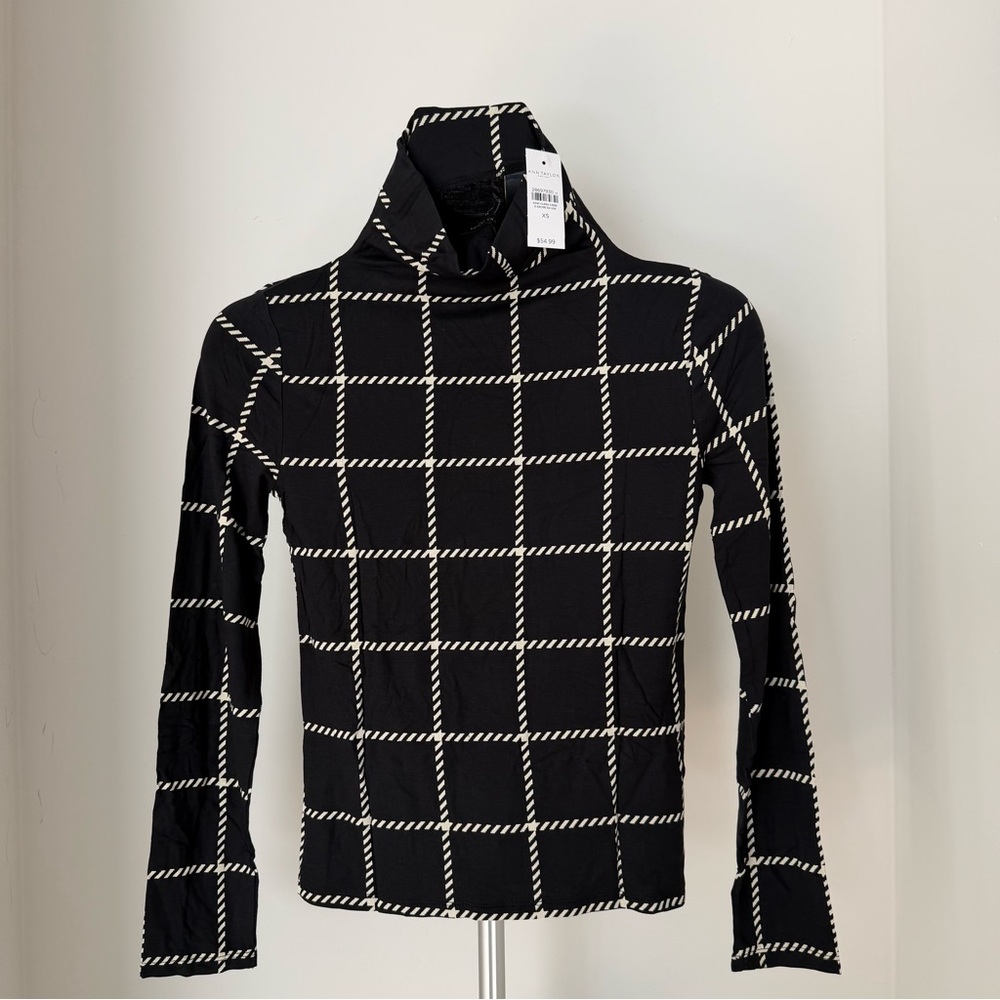 Ann Taylor Black and White Grid Turtleneck Sweater